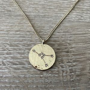 URBAN OUTFITTERS - Cancer ♋️ necklace
